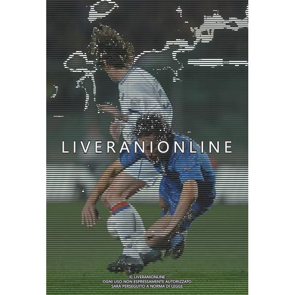 Italia - Islanda Amichevole 30/03/2005 nella foto luca toni e marteinsson ph luzzani/agenzia aldo liverani