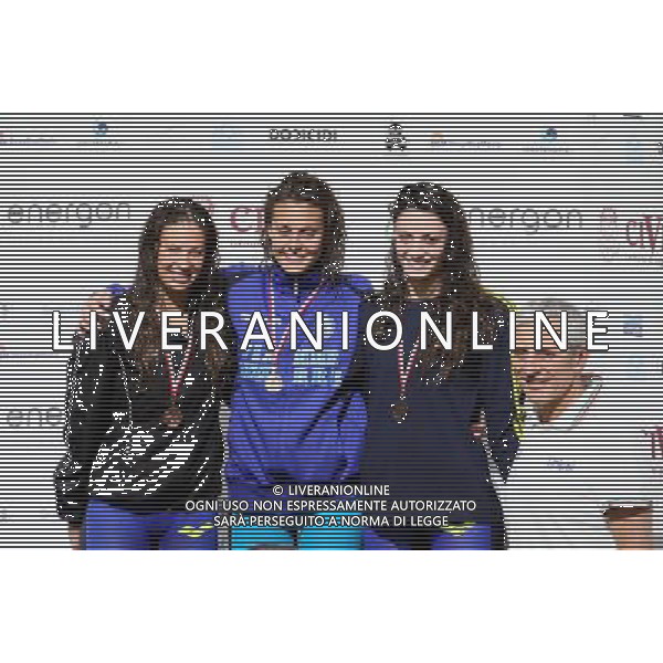 Milano ( MI ) 10/03/2017 7 Trofeo citta di Milano -Premiazione 100m Rana Assoluti Femmine Nella foto: 2 Class.Arianna Castiglioni, la vincitrice Martina Carraro e 3 Class. Ilaria Scarcella PH Lauro Montagnini