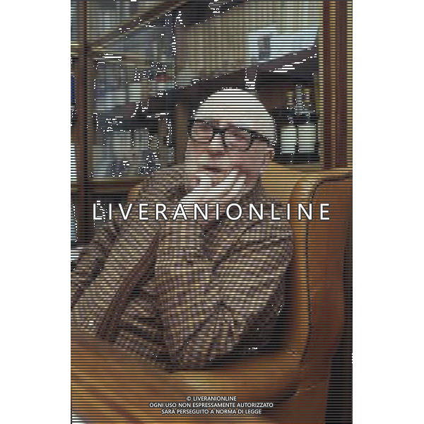 Cesare Zavattini, sceneggiatore, giornalista, commediografo, scrittore, poeta e pittore italiano - Retrospettiva nella foto nel 1983 © ARCHIVIO / AGENZIA ALDO LIVERANI SAS