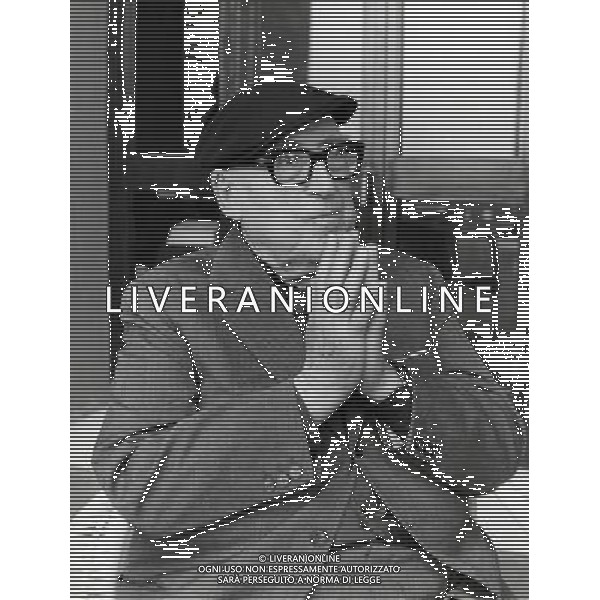 Cesare Zavattini, sceneggiatore, giornalista, commediografo, scrittore, poeta e pittore italiano - Retrospettiva nella foto nel 1983 © ARCHIVIO / AGENZIA ALDO LIVERANI SAS