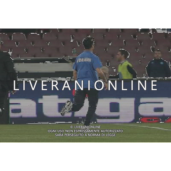 Napoli - Juventus Coppa Italia Tim Cup semifinale di ritorno 05 Aprile 2017 nella foto INVASIONE DI CAMPO DI UN TIFOSO Â© Mosca / AGENZIA ALDO LIVERANI SAS