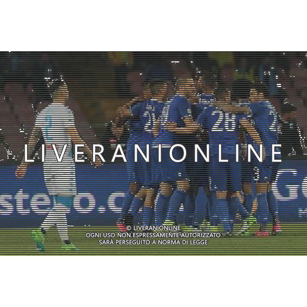 Napoli - Juventus Coppa Italia Tim Cup semifinale di ritorno 05 Aprile 2017 nella foto ABBRACCIO ESULTANZA DOPO IL GOL DI GONZALO HIGUAIN DEL 0-1 © Mosca / AGENZIA ALDO LIVERANI SAS