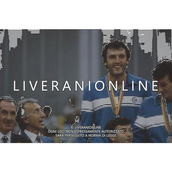 Dino Meneghin, cestista, giocatore di basket italiano - Retrospettiva nella foto con la maglia della nazionale italiana 1980 con Sandro Gamba © ARCHIVIO / AGENZIA ALDO LIVERANI SAS