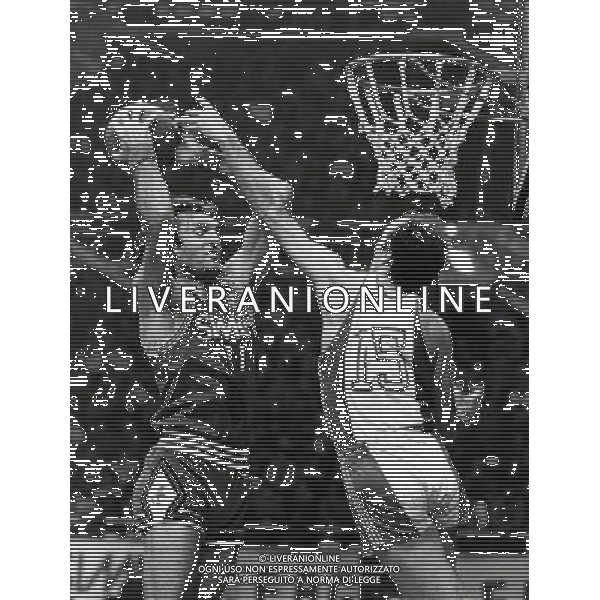 Dino Meneghin, cestista, giocatore di basket italiano - Retrospettiva nella foto con la maglia della Simac Olimpia Milano con Mike Sylvester nel 1984 © ARCHIVIO / AGENZIA ALDO LIVERANI SAS