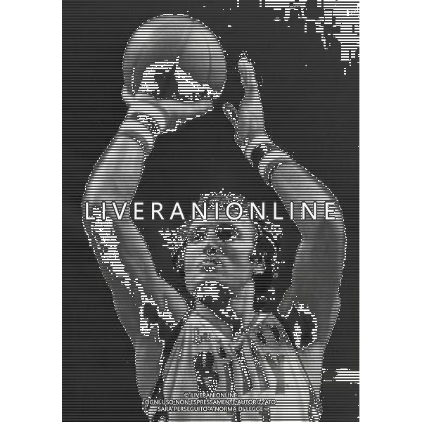 Dino Meneghin, cestista, giocatore di basket italiano - Retrospettiva nella foto con la maglia della Simac Olimpia Milano nel 1982 © ARCHIVIO / AGENZIA ALDO LIVERANI SAS