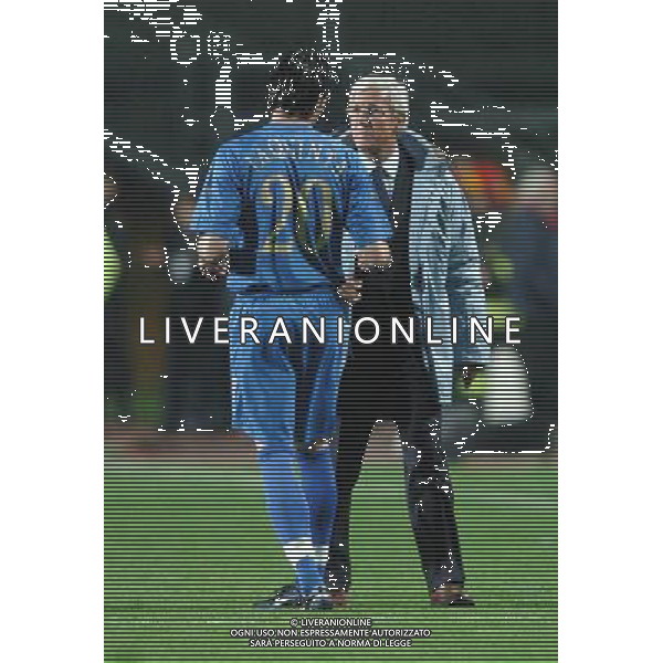 Padova 30-03-2005 Italia - Islanda 0:0 gara amichevole nella foto lippi e iaquinta ph marco Luzzani/ag. aldo liverani S.a.s.