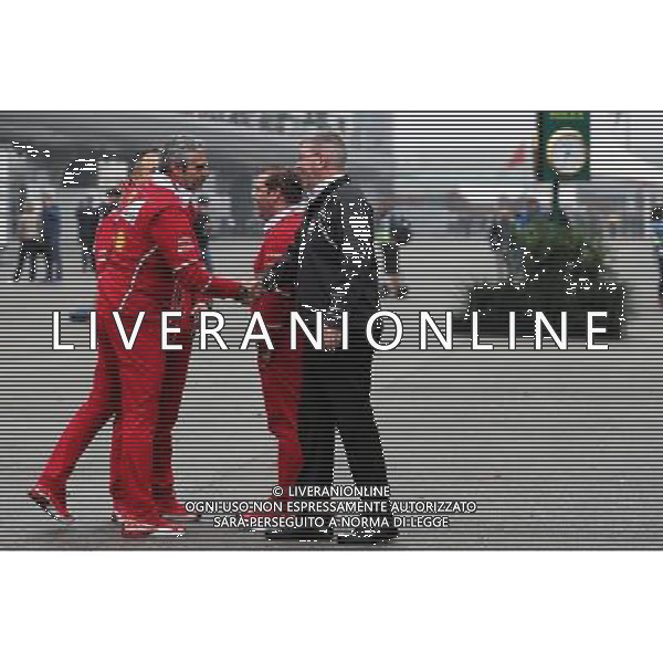 Ross Brawn (GBR) Managing Director, Motor Sports with Maurizio Arrivabene (ITA) Ferrari Team Principal. 07.04.2017. Formula 1 World Championship, Rd 2, Chinese Grand Prix, Shanghai, China, Practice Day. / AGENZIA ALDO LIVERANI SAS - ITALY ONLY EDITORIAL USE ONLY