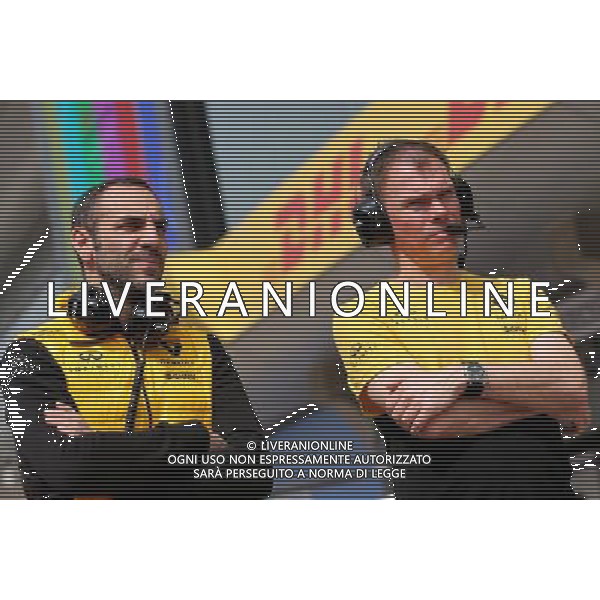 Cyril Abiteboul (FRA) Renault Sport F1 Managing Director and Alan Permane (GBR) Renault Sport F1 Team Trackside Operations Director 08.04.2017. Formula 1 World Championship, Rd 2, Chinese Grand Prix, Shanghai, China, Qualifying Day. ONLY ITALY AG ALDO LIVERANI SAS
