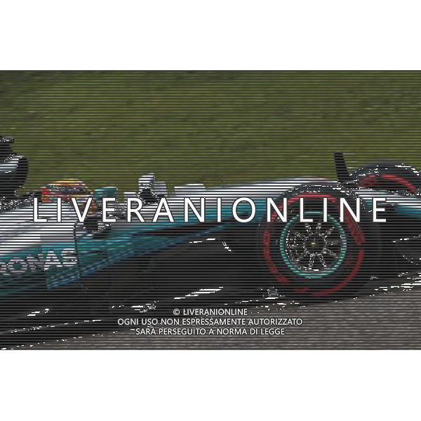 Lewis Hamilton (GBR) Mercedes AMG F1 W08. 08.04.2017. Formula 1 World Championship, Rd 2, Chinese Grand Prix, Shanghai, China, Qualifying Day. ONLY ITALY AG ALDO LIVERANI SAS
