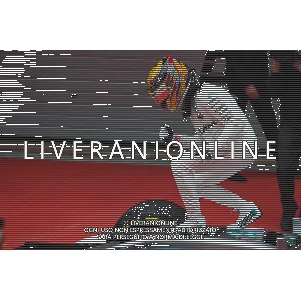 Race winner Lewis Hamilton (GBR) Mercedes AMG F1 W08 celebrates in parc ferme. 09.04.2017. Formula 1 World Championship, Rd 2, Chinese Grand Prix, Shanghai, China, Race Day. ONLY ITALY AG ALDO LIVERANI SAS
