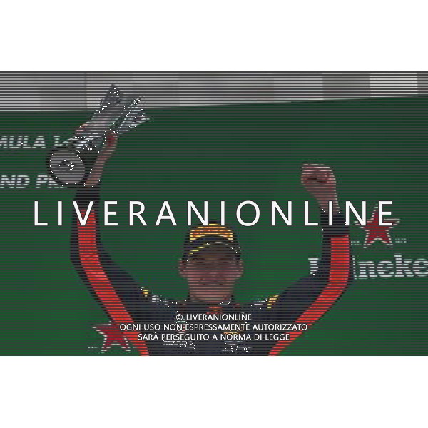 3rd place Max Verstappen (NLD) Red Bull Racing RB13. 09.04.2017. Formula 1 World Championship, Rd 2, Chinese Grand Prix, Shanghai, China, Race Day. ONLY ITALY AG ALDO LIVERANI SAS