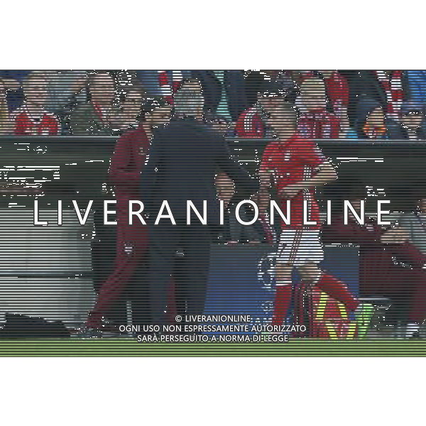 firo Fu§ball, Fussball, 12.04.2017 Uefa Champions League, CL Saison 2016/2017 Viertelfinale, Hinspiel FCB FC Bayern MŸnchen Muenchen - Real Madrid 1:2 FCB Franck Ribery Ribery, FCB Trainer Coach Carlo Ancelotti, Auswechslung $worldrights Es gelten unsere AGB, einsehbar auf www.firosportphoto.de copyright by firo sportphoto: Coesfelder Str.207 48249 DŸlmen www.firosportphoto.de mail@firosportphoto.de (V o l k s b a n k B o c h u m - W i t t e n ) IBAN DE68 4306 0129 0341 1171 00 Tel:Ê 02594 - 9916004 Fax:Ê02594 - 9916005/ AGENZIA ALDO LIVERANI SAS - ITALY ONLY EDITORIAL USE ONLY