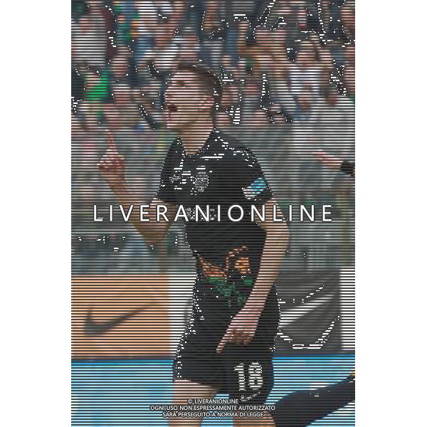 Venezia - Fano Campionato Calcio Lega Pro 35a giornata 15 aprile 2017 nella foto esultanza dopo il gol di stefano Moreo del 1-0 Â© GARBUIO / AGENZIA ALDO LIVERANI SAS 