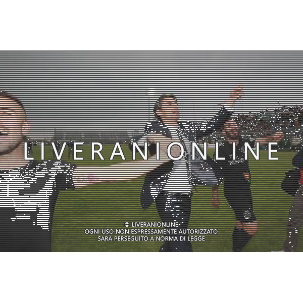 Venezia - Fano Campionato Calcio Lega Pro 35a giornata 15 aprile 2017 nella foto esultanza del venezia a fine gara per la promozione in serie B - Filippo Inzaghi - Festeggiamenti © GARBUIO / AGENZIA ALDO LIVERANI SAS 