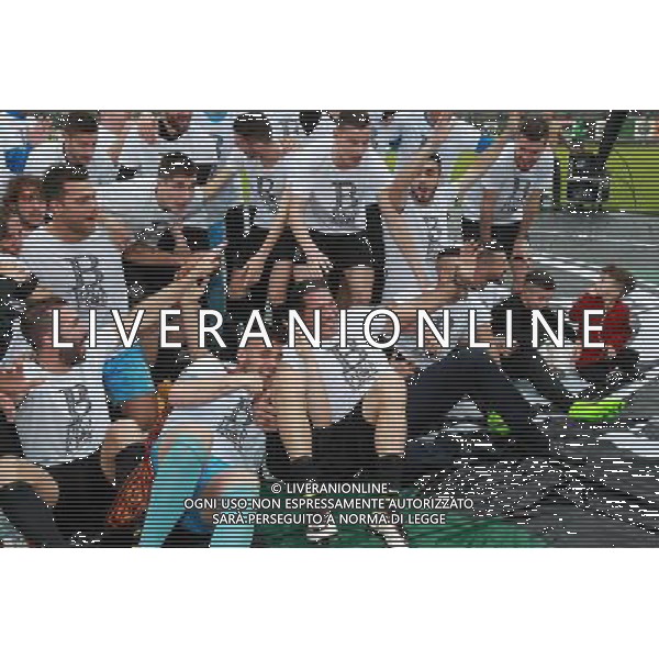 Venezia - Fano Campionato Calcio Lega Pro 35a giornata 15 aprile 2017 nella foto Festeggiamenti, esultanza del venezia a fine gara per la promozione in serie B - joe tacopina © GARBUIO / AGENZIA ALDO LIVERANI SAS 