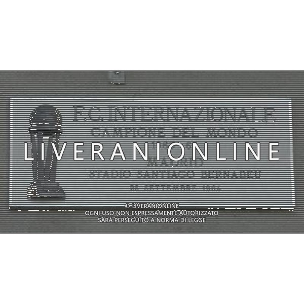 Milano 31/03/2005 Stadio Meazza Targhe Commemorative delle Vittorie di Inter e Milan nella foto: Inter Campione del Mondo 1963/64 foto Danilo Recalcati / Ag.Aldo Liverani