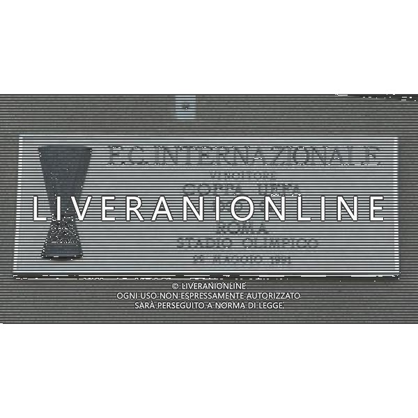 Milano 31/03/2005 Stadio Meazza Targhe Commemorative delle Vittorie di Inter e Milan nella foto: Inter Coppa Uefa 1990/91 foto Danilo Recalcati / Ag.Aldo Liverani