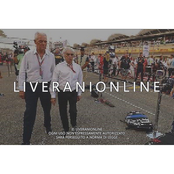 Bernie Eccelstone (GBR), FOM 16.04.2017. Formula 1 World Championship, Rd 3, Bahrain Grand Prix, Sakhir, Bahrain, Race Day. ONLY ITALY AG ALDO LIVERANI SAS
