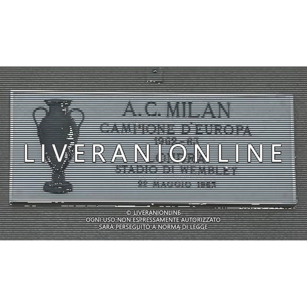 Milano 31/03/2005 Stadio Meazza Targhe Commemorative delle Vittorie di Inter e Milan nella foto: Milan Coppa D\'Europa 1962/63 foto Danilo Recalcati / Ag.Aldo Liverani