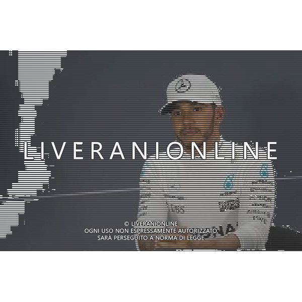 Lewis Hamilton (GBR) Mercedes AMG F1 in the FIA Press Conference. 16.04.2017. Formula 1 World Championship, Rd 3, Bahrain Grand Prix, Sakhir, Bahrain, Race Day. ONLY ITALY AG ALDO LIVERANI SAS