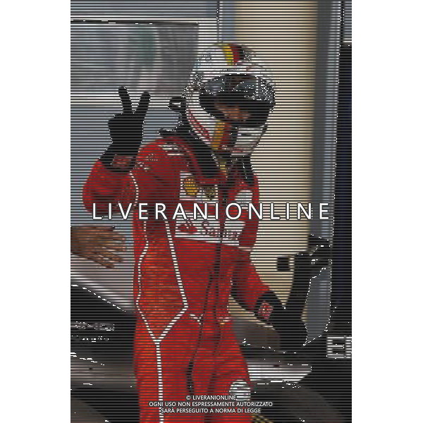 Race winner Sebastian Vettel (GER) Ferrari celebrates in parc ferme. 16.04.2017. Formula 1 World Championship, Rd 3, Bahrain Grand Prix, Sakhir, Bahrain, Race Day. ONLY ITALY AG ALDO LIVERANI SAS