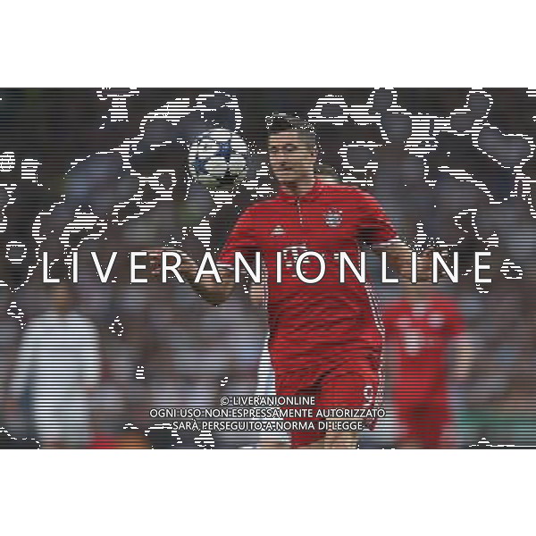 firo Fu§ball, Fussball, 18.04.2017 Uefa Champions League, CL Saison 2016/2017 Viertelfinale, RŸckspiel Real Madrid - FCB FC Bayern MŸnchen Muenchen 4:2 FCB Robert Lewandowski, Einzelaktion $worldrights Es gelten unsere AGB, einsehbar auf www.firosportphoto.de copyright by firo sportphoto: Coesfelder Str.207 48249 DŸlmen www.firosportphoto.de mail@firosportphoto.de (V o l k s b a n k B o c h u m - W i t t e n ) IBAN DE68 4306 0129 0341 1171 00 Tel:Ê 02594 - 9916004 Fax:Ê02594 - 9916005 AG ALDO LIVERANI SAS ONLY ITALY