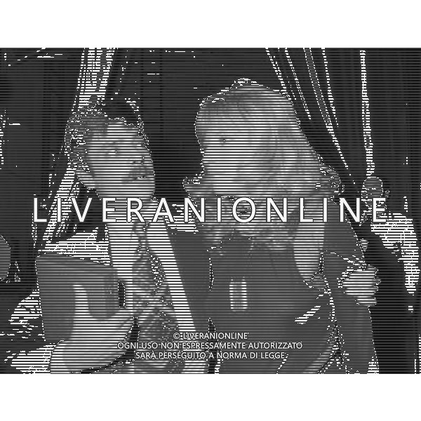 Monica Vitti, attrice italiana di teatro, cinema e televisione - Retrospettiva - nella foto con Giancarlo Giannini al Premio Stampa Estera a Sanremo nel 1974 ©ARCHIVIO / AGENZIA ALDO LIVERANI SAS