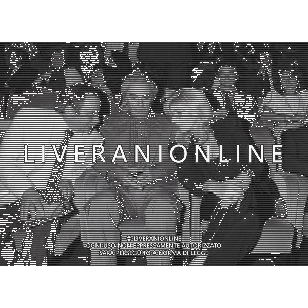 Monica Vitti, attrice italiana di teatro, cinema e televisione - Retrospettiva - nella foto a Venezia nel 1980 con Michelangelo Antonioni e il ministro Bernardo D\'Arezzo ©ARCHIVIO / AGENZIA ALDO LIVERANI SAS