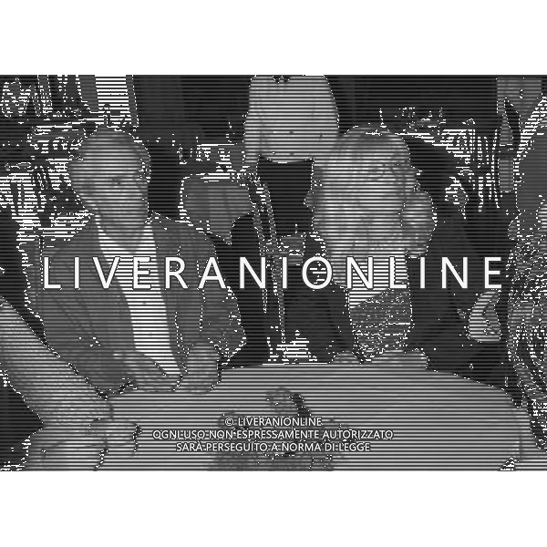 Monica Vitti, attrice italiana di teatro, cinema e televisione - Retrospettiva - nella foto a Venezia nel 1980 con Michelangelo Antonioni ©ARCHIVIO / AGENZIA ALDO LIVERANI SAS