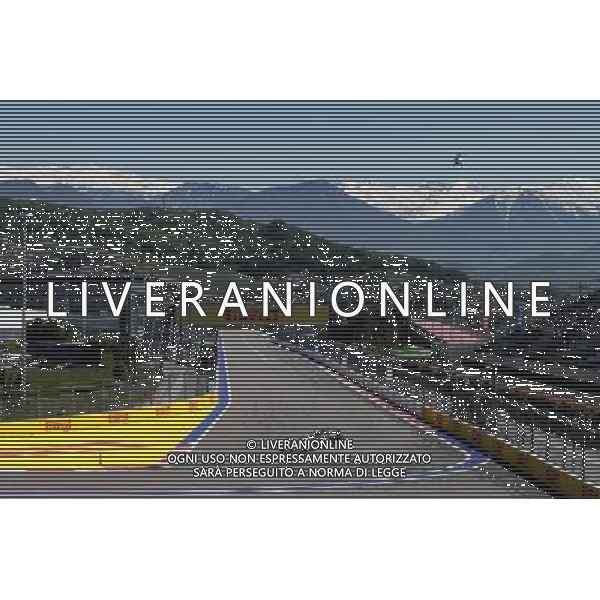 Valtteri Bottas (FIN) Mercedes AMG F1 W08. 28.04.2017. Formula 1 World Championship, Rd 4, Russian Grand Prix, Sochi Autodrom, Sochi, Russia, Practice Day. AG ALDO LIVERANI SAS ONLY ITALY