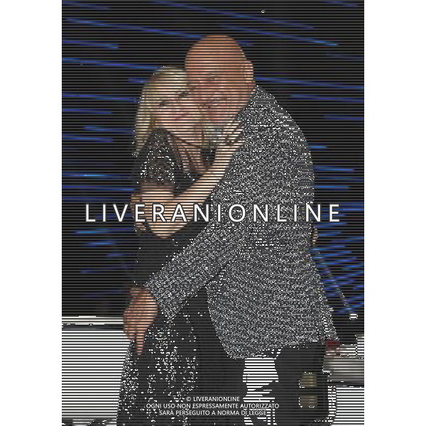 Milano ( MI ) 28/04/2017 Finale Live di ITALIA\'S GOT TALENT Nella foto: Luciana Littizzetto e Claudio Bisio PH Lauro Montagnini / AGENZIA ALDO LIVERANI SAS