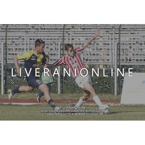 Santarcangelo - Maceratese Campionato di calcio Lega Pro girone B 30/04/2017 nella foto: Oneto Luca difensore Palmieri Federico ©Claudio Zamagni/Agenzia Aldo Liverani 