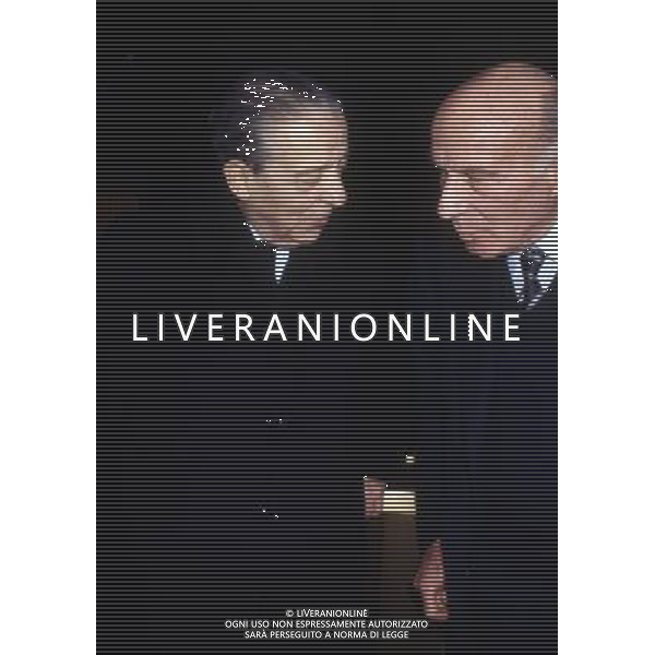 RETROSPETTIVA ENRICO CUCCIA BANCHIERE ITALIANO NELLA FOTO ENRICO CUCCIA CON GUIDO CARLI 1989 AG ALDO LIVERANI SAS