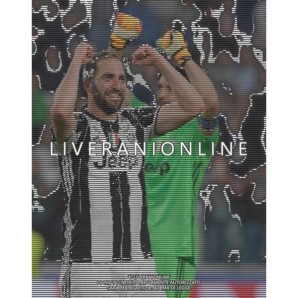 UEFA Champions League 2016/2017 Semifinale Ritorno Torino - 09.05.2017 Juventus-Monaco Nella Foto:esultanza juventus a fine gara per il passaggio alla finale - gonzalo higuain /Ph.Vitez-Ag. Aldo Liverani