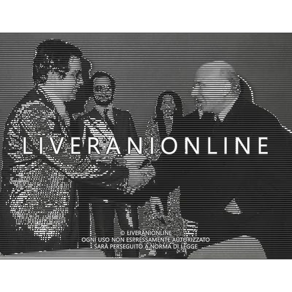 RETROSPETTIVA GUIDO CARLI  stato un dirigente d\'azienda, economista e politico italiano, governatore della Banca d\'Italia dal 1960 al 1975 NELLA FOTO GUIDO CARLI CON ROMANO PRODI AG ALDO LIVERANI SAS