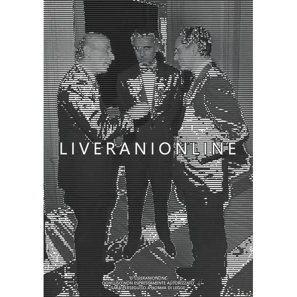RETROSPETTIVA GUIDO CARLI  stato un dirigente d\'azienda, economista e politico italiano, governatore della Banca d\'Italia dal 1960 al 1975 NELLA FOTO GUIDO CARLI CON GIOLITTI ANTONIO E EMILIO COLOMBO NEL 1976 AG ALDO LIVERANI SAS