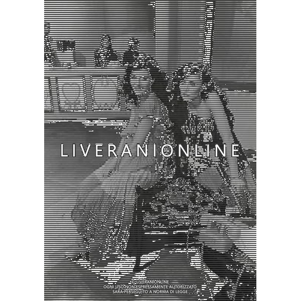 ELEONORA BRIGLIADORI attrice e conduttrice televisiva italiana - Retrospettiva Â©ARCHIVIO / AGENZIA ALDO LIVERANI SAS