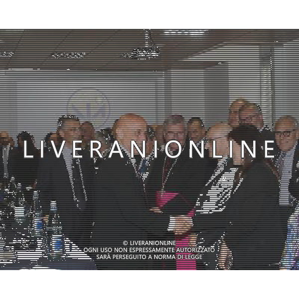 Milano ( MI ) 10/05/2017 Inaugurazione del nuovo Centro Operativo della Direzione Investigativa Antimafia Nella foto: Marco Minniti ( Ministro dell\'Interno ) saluta le autorita PH Lauro Montagnini AG ALDO LIVERANI SAS