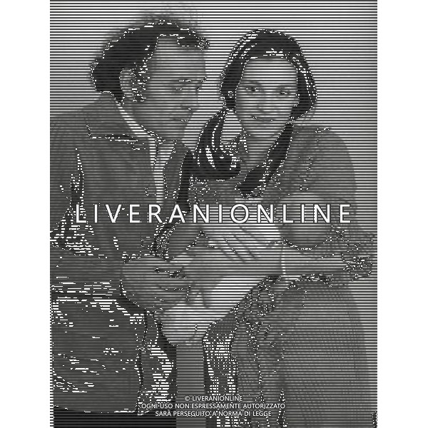 RETROSPETTIVA PIETRO VALPREDA  stato un anarchico, scrittore, poeta e ballerino italiano, noto per il suo coinvolgimento nel procedimento giudiziario per la strage di Piazza Fontana NELLA FOTO PIETRO VALPREDA CON LA MOGLIE E IL FIGLIO AG ALDO LIVERANI SAS
