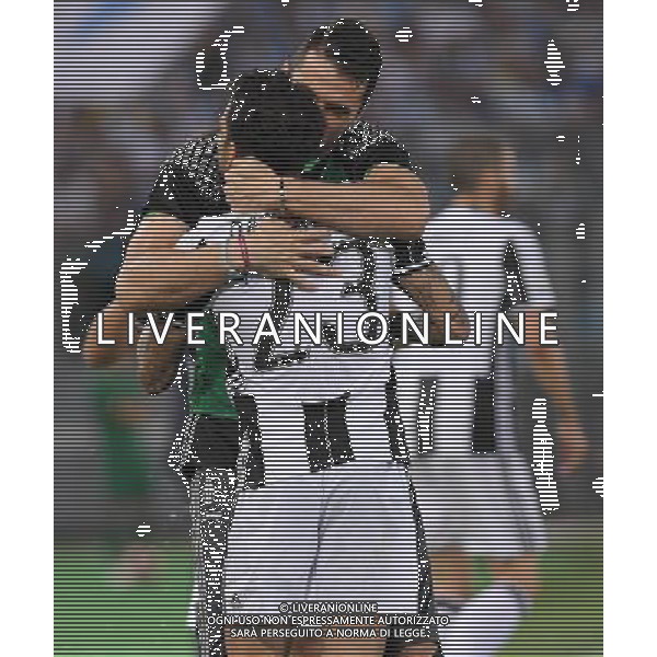 Coppa Italia TIM Cup 2016/2017 Finale Roma - 17.05.2017 Juventus-Lazio Nella Foto:dani alves esultanza dopo il gol con gianluigi buffon /Ph.Vitez-Ag. Aldo Liverani