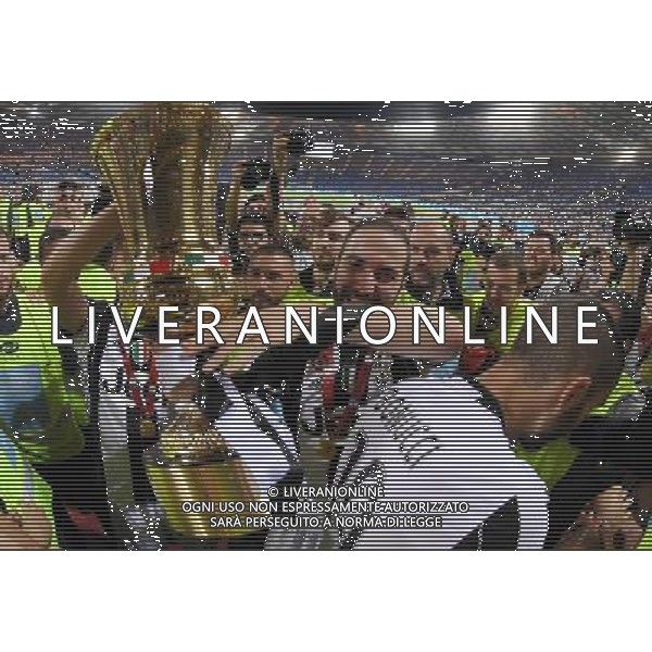 Coppa Italia TIM Cup 2016/2017 Finale Roma - 17.05.2017 Juventus-Lazio Nella Foto: esultanza e festeggiamenti dei giocatori della juventus con la coppa - gonzalo higuain /Ph.Vitez-Ag. Aldo Liverani