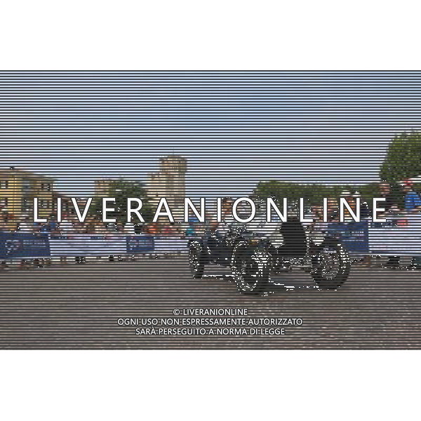 Mille Miglia 2017: passaggi da Brescia a Padova. Passaggio a Sirmione PH FOTOLIVE MARCO RIZZINI /AGENZIA ALDO LIVERANI SAS