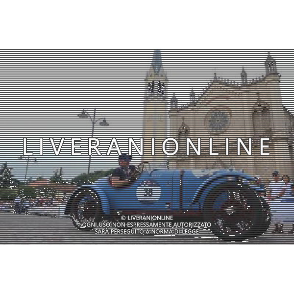 Mille Miglia 2017: passaggi da Brescia a Padova. Montecchio PH FOTOLIVE MARCO RIZZINI /AGENZIA ALDO LIVERANI SAS