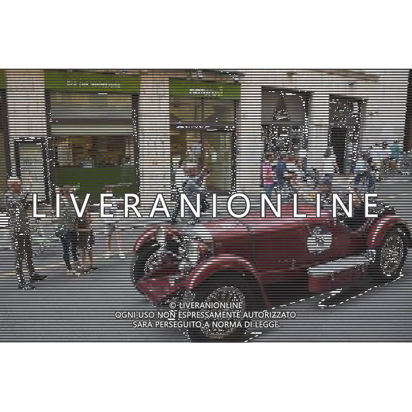 Mille Miglia Passaggi in centro storico Brescia 18 maggio 2017 Ph. Fotolive Christian Penocchio /AGENZIA ALDO LIVERANI SAS