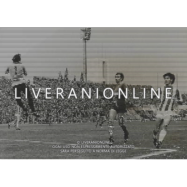 RETROSPETTIVA WILLIAM VECCHI CALCIATORE NELLA FOTO WILLIAM VECCHI COMO CALCIO AG ALDO LIVERANI SAS