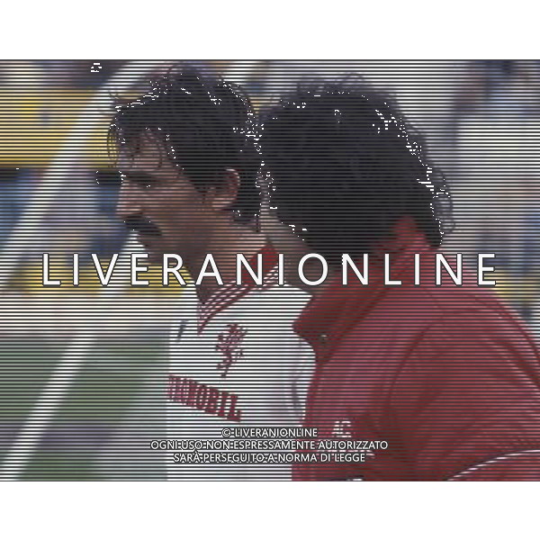RETROSPETTIVA MAURO AMENTA CALCIATORE NELLA FOTO MAURO AMENTA CON LA MAGLIA DEL PERUGIA AG ALDO LIVERANI SAS
