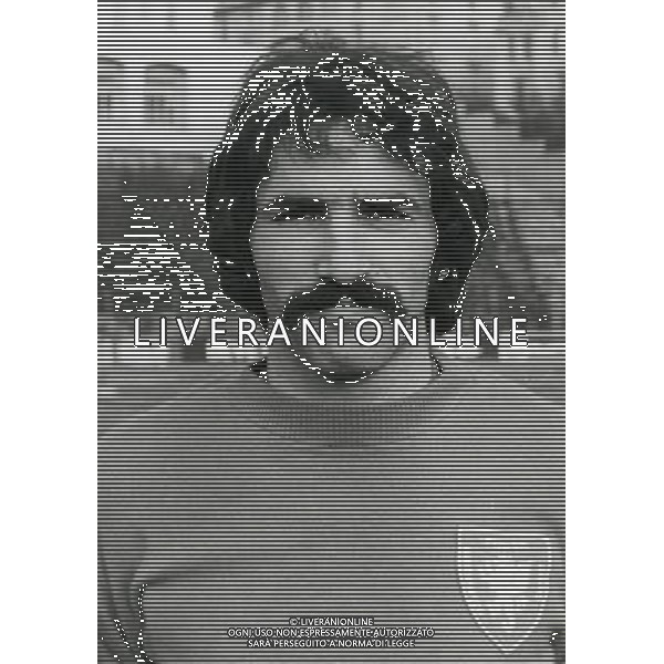RETROSPETTIVA MAURO AMENTA CALCIATORE NELLA FOTO MAURO AMENTA CON LA MAGLIA DEL PERUGIA AG ALDO LIVERANI SAS