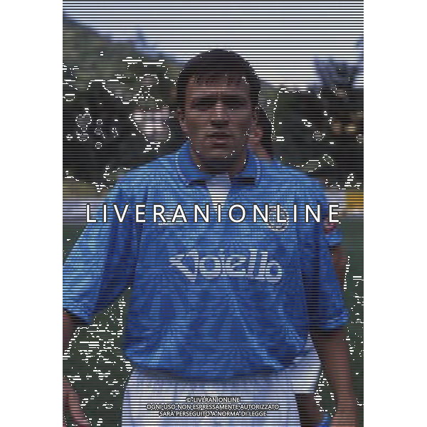 RETROSPETTIVA FAUSTO PARI CALCIATORE NELLA FOTO FAUSTO PARI CON LA MAGLIA DEL NAPOLI AG ALDO LIVERANI SAS