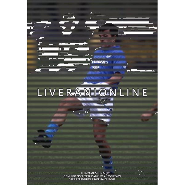 RETROSPETTIVA FAUSTO PARI CALCIATORE NELLA FOTO FAUSTO PARI CON LA MAGLIA DEL NAPOLI AG ALDO LIVERANI SAS