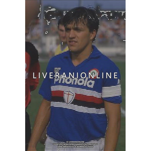 RETROSPETTIVA FAUSTO PARI CALCIATORE NELLA FOTO FAUSTO PARI CON LA MAGLIA DELLA SAMPDORIA AG ALDO LIVERANI SAS